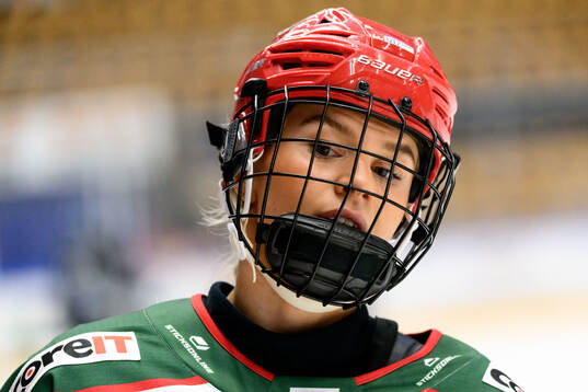 Modos Wilma Sundin jublar