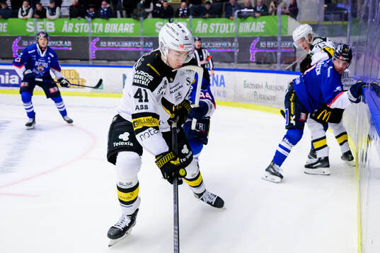 Västerås Simon Zether och Karlskogas Henrik Larsson