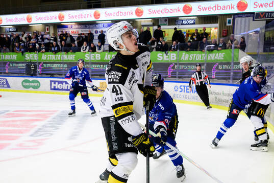 Västerås Simon Zether och Karlskogas Henrik Larsson