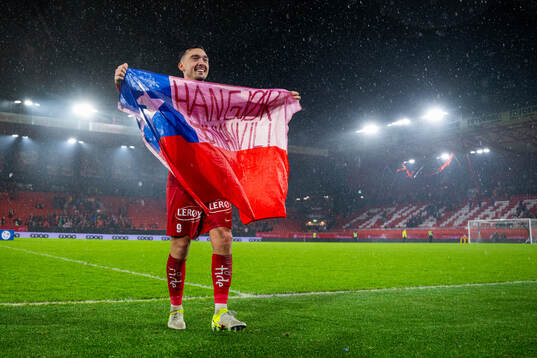 Niklas Castro of Brann celebrates