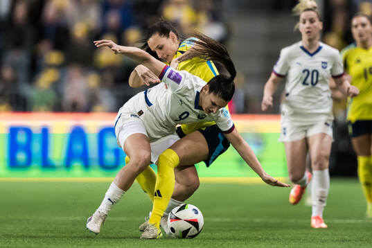 Jovana Damnjanovic of Serbia and Nathalie Björn of Sweden