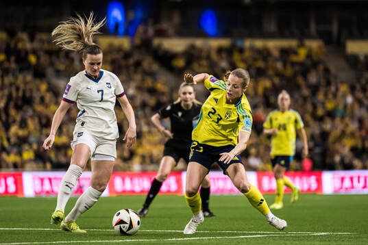 Milica Mijatovic of Serbia and Anna Anvegård of Sweden