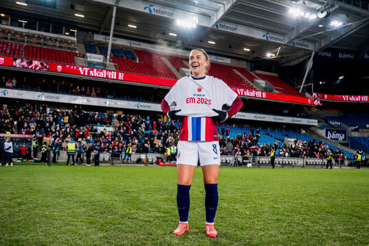 Vilde Bøe Risa of Norway celebrates