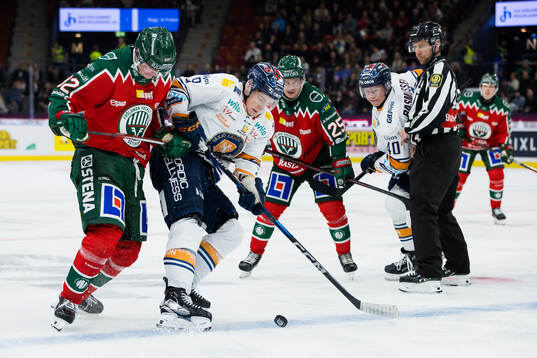 Frölundas Filip Cederqvist och Växjös Victor Stjernborg