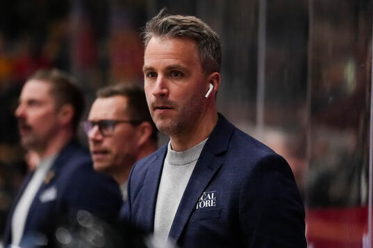 Skellefteås assisterande tränare Pontus Petterström