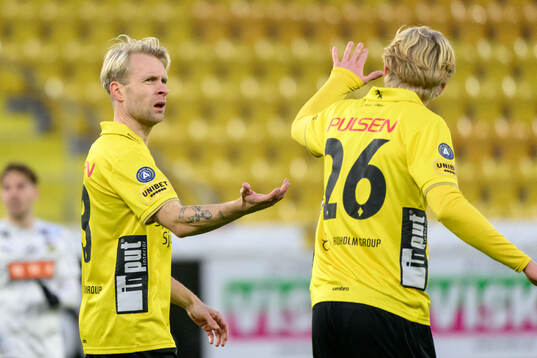 Elfsborgs Johan Larsson jublar