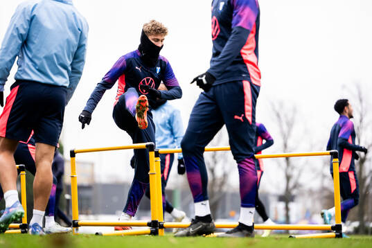 Bla gjennom flere bilder av Football, UEFA Europa League, Malmö FF, Training