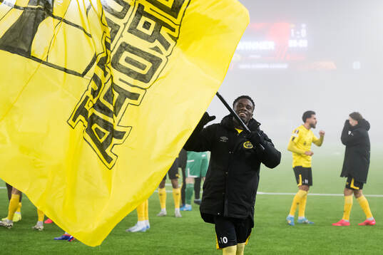 Michael Baidoo of Elfsborg celebrates