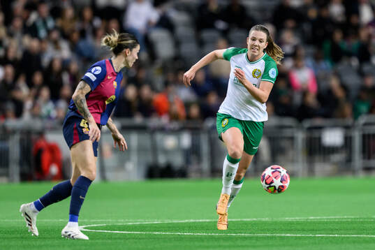 Maria Leon of Barcelona and  Emma Westin of Hammarby