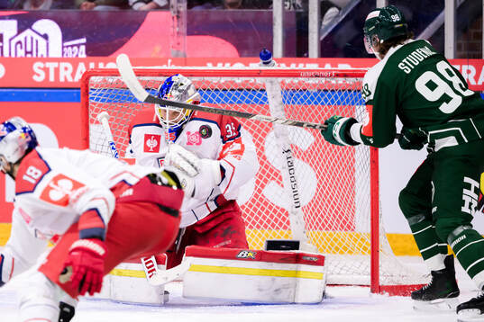 goaltender Atte Tolvanen of EC Red Bull Salzburg and Marian