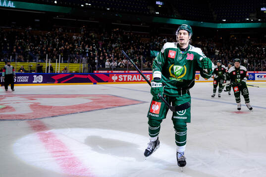 David Tomasek of Färjestad  celebrates