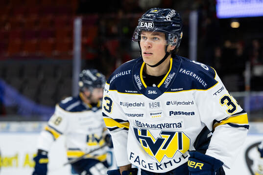 HV71s Måns Lindbäck