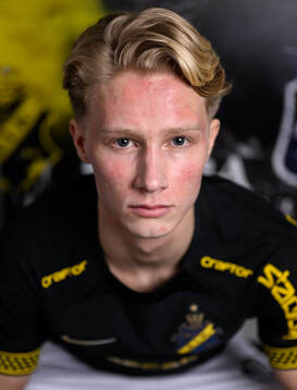 Andreas Redkin i samband med att han presenteras som nyförvärv för AIK den 27 december 2024 i Stockholm. 