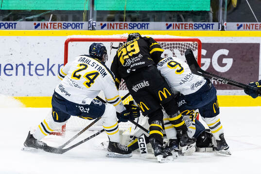 Västerås Eric Engstrand mot Södertäljes Jacob