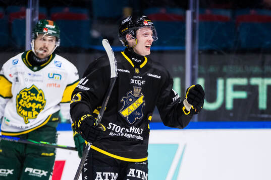 AIKs Oliver Tärnström jublar