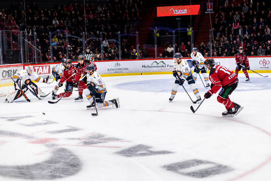 Örebros Kalle Kossila och Växjös Brian Cooper