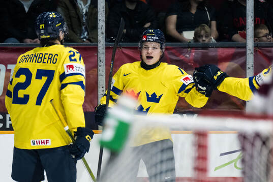Zeb Forsfjäll of Sweden celebrates with David Granberg