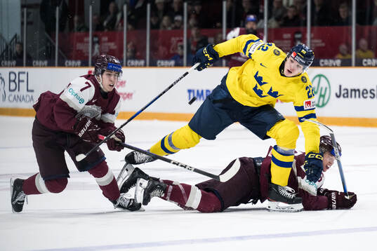 Davids Livsics and Peteris Bulans of Latvia against Anton