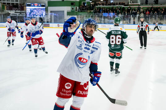 Oskarshamns Kevin Karlsson jublar