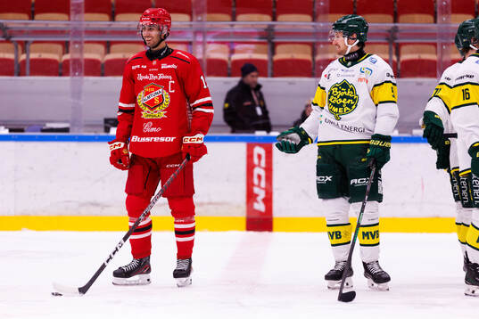 Almtunas Marcus Karlström och Björklövens Jesper Lindgren