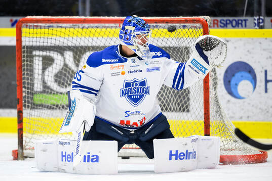 Karlskogas målvakt Lars Volden