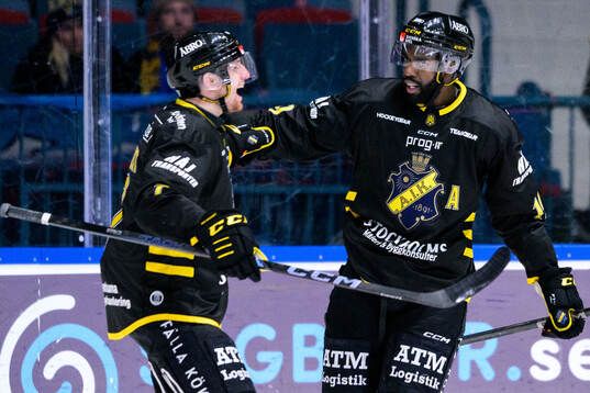 AIKs Daniel Muzito Bagenda jublar