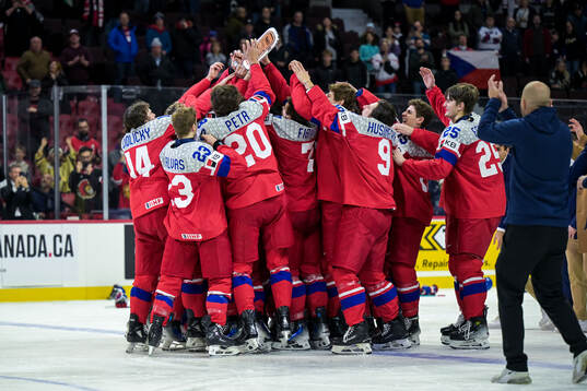 Players of Czech Republic celebrate winning