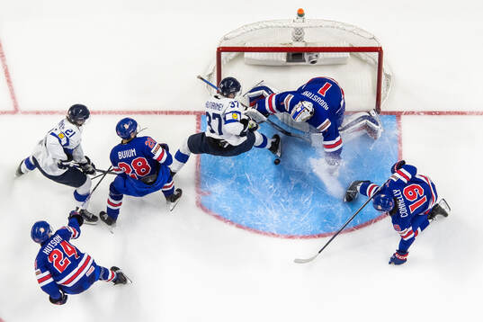 Topias Hynninen and Benjamin Rautiainen of Finland compete