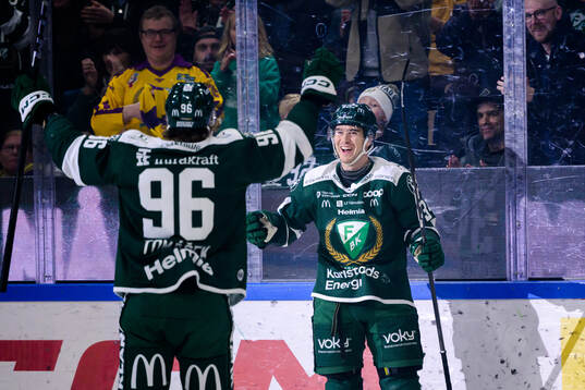 Färjestads Michael Lindqvist jublar