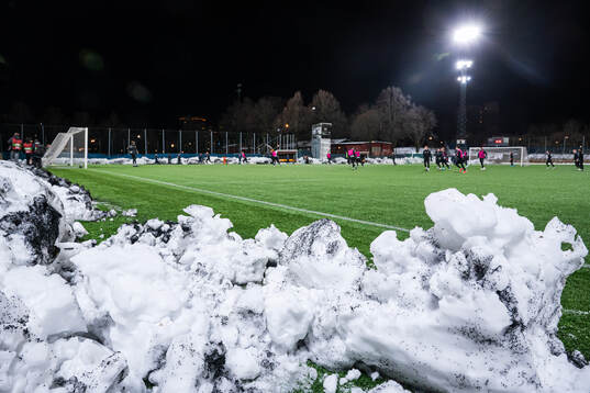 s herr- och damlag den 7 januari 2025 i Stockholm. 