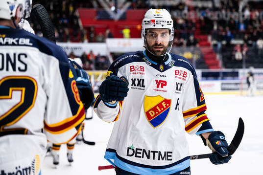 Djurgårdens Ludvig Rensfeldt jublar