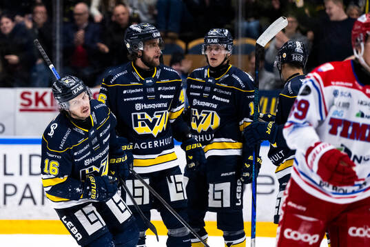 HV71s Tanner Kero jublar