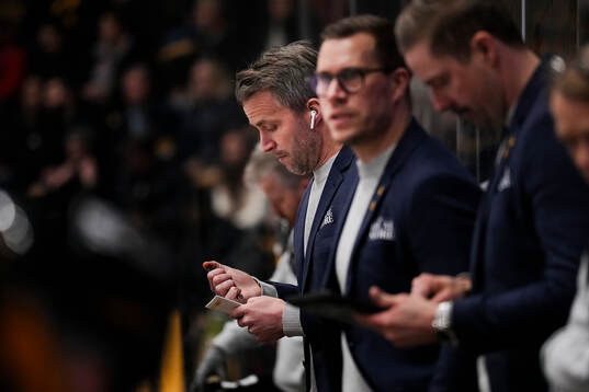 Skellefteås assisterande tränare Pontus Petterström