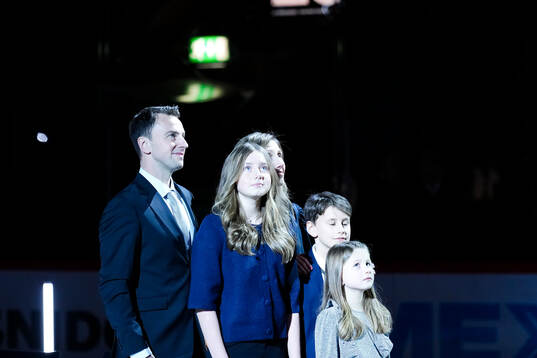Joakim Lindström och familj