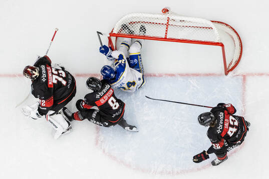 Malmö Redhawks målvakt Daniel Marmenlind och Malmö