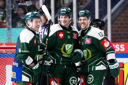 Oscar Steen, Marian Studenic and Joel Kellman of Färjestad