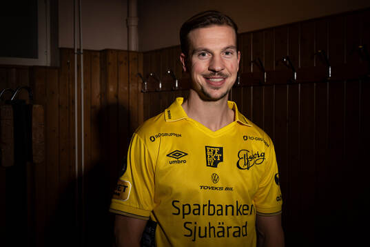 Elfsborgs nyförvärv Simon Olsson poserar för fotografering den 22 januari 2025 i Borås. 