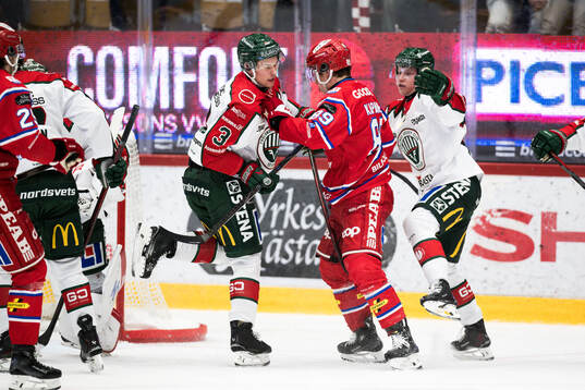 Timrås Oliver Kapanen och Frölundas Albin Sundin