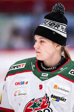 Modos målvakt Lovisa Persson