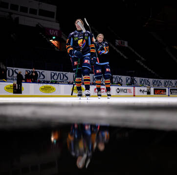 Djurgårdens Isabelle Leijonhielm och Linnea Natt Och Dag