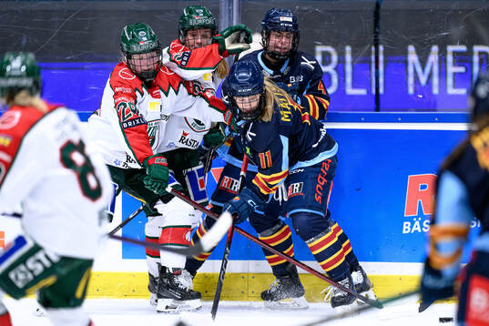 Frölundas Felizia Wikner-Zienkiewicz och Emilia Bergeby