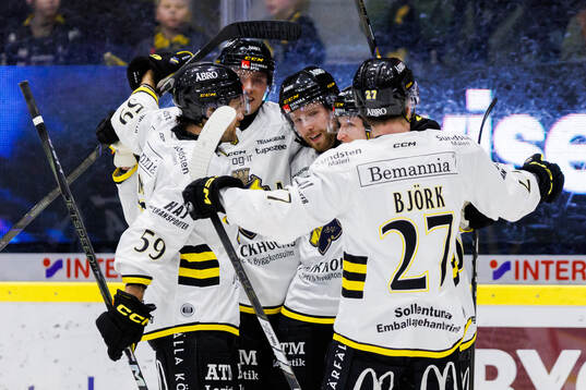 AIKs Lukas Zetterberg jublar