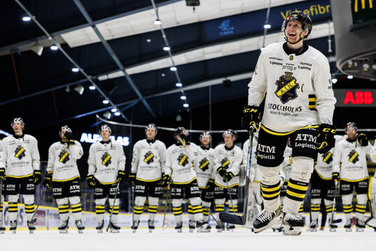 AIKs Filip Windlert jublar