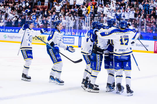 Leksands spelarna jublar