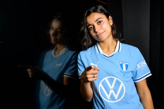 Malmö FF presenterar Ines Belloumou som ny spelare med Malmö FF den 27 januari 2025 i Malmö. 