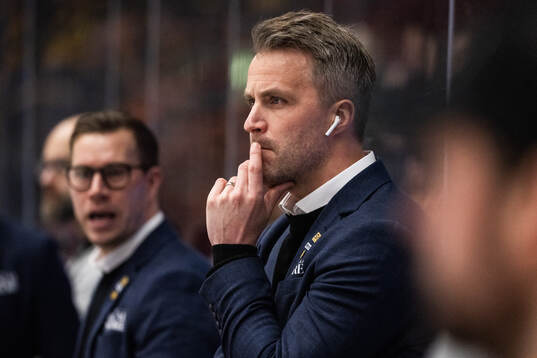 Skellefteås assisterande tränare Pontus Petterström