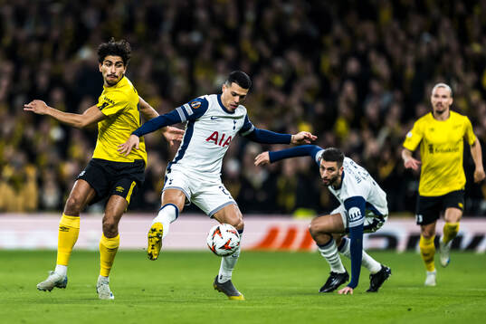 Ahmed Qasem of Elfsborg and Pedro Porro of Tottenham Hotspur