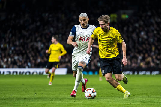 Richarlison of Tottenham Hotspur and Gottfrid Rapp of