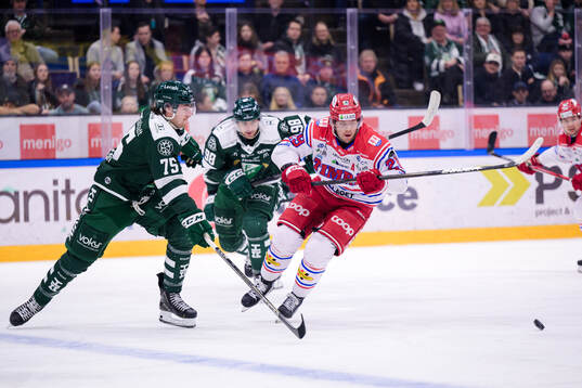 Färjestads Jeremy Salvas Groleau och Timrås Filip