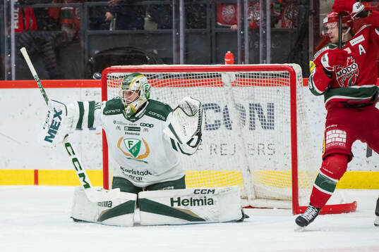 Färjestads målvakt Damian Clara